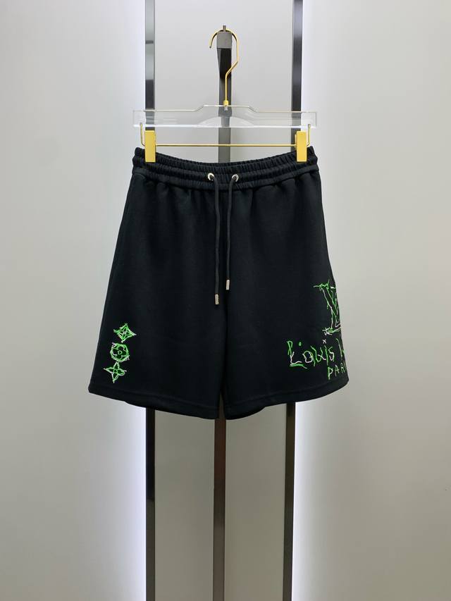 Lv2025 Spring/Summer New Casual Shorts! Available simultaneously on the official