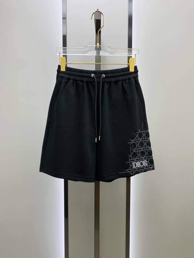 Dior 2025 Spring/Summer New Casual Shorts! Available simultaneously on the offi