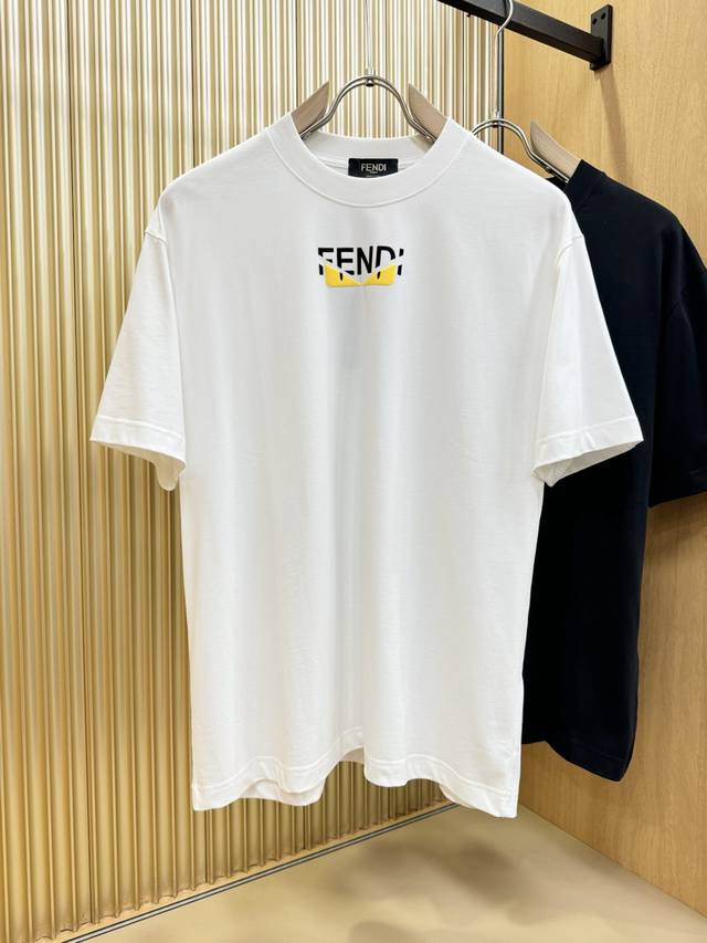 Fendi 2025 Spring/Summer New Short-Sleeve T-Shirt! Fashionable and casual short-