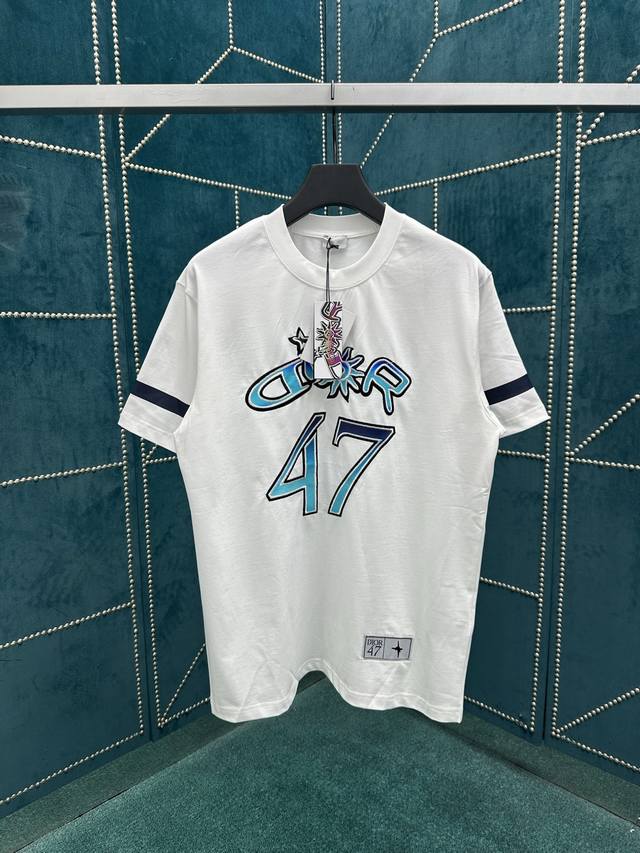 Dior 25Ss New Oversized T-Shirt, White Cotton Slub Knit Fabric. This T-shirt is