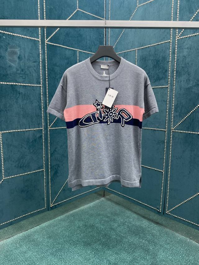 Dior 25Ss New T-Shirt, Grey Wool Knit Fabric. This T-shirt is a new addition to