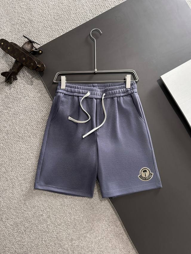 High-end Moncler 2025 Summer New Elastic Waist Casual Shorts, Ships the Next Da