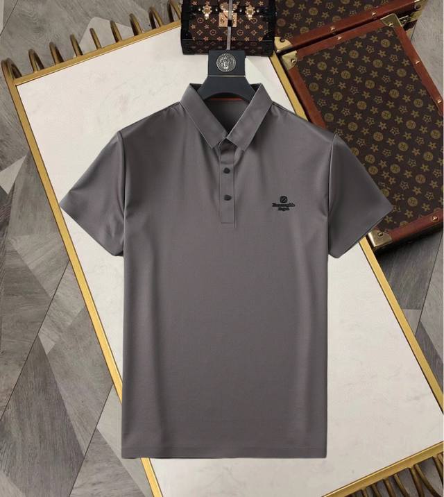 Zegna's high-end business attire is a must-have for white-collar professionals!