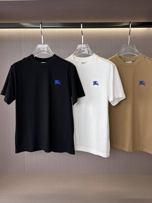 Bbr Short-Sleeve T-Shirt, Black, DDD. Classic style, topstitched, three-dimensio