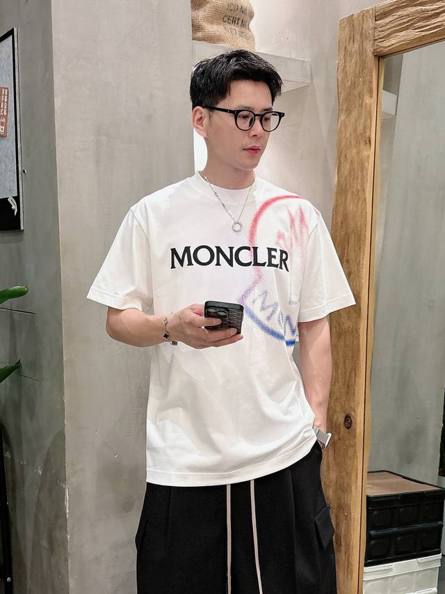 Moncler 2025 Summer New Arrival Unisex Short-Sleeve T-Shirt! Custom-made pure c