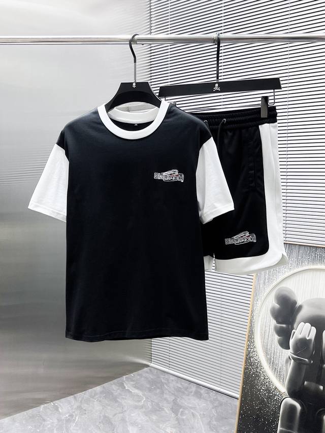 Balenciaga 2025 Spring/Summer New Casual Short-Sleeve and Shorts Set, High-End