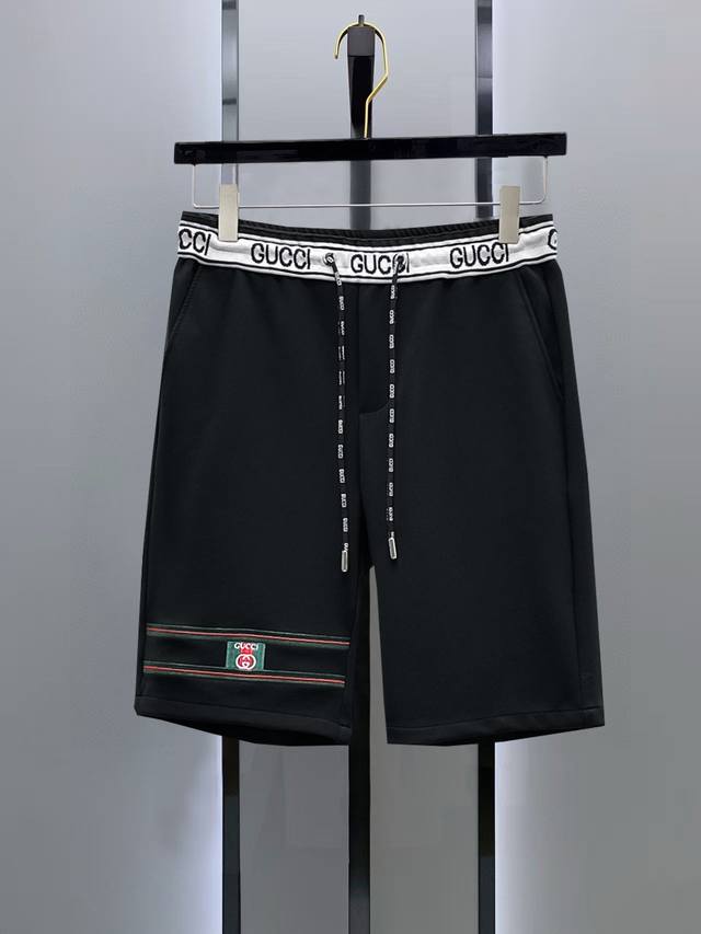 Gucci Summer Logo Knit Sports Casual Shorts. The Os cut creates an extremely st