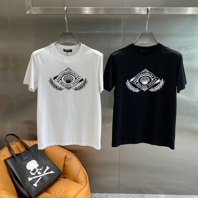 Dg2025 New Arrival: Crew Neck Short-Sleeve T-Shirt. Made with premium Xinjiang l