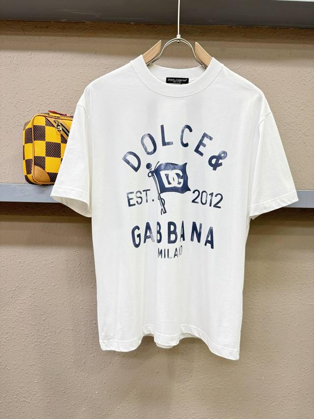 Dg 2025 Spring/Summer New Short-Sleeve T-Shirt! Fashionable and casual short-sle