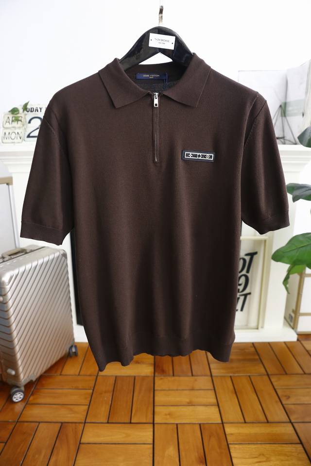 Louis Vuitton 2025 Summer New Arrival Men's Short-Sleeve T-Shirt with Stylish a