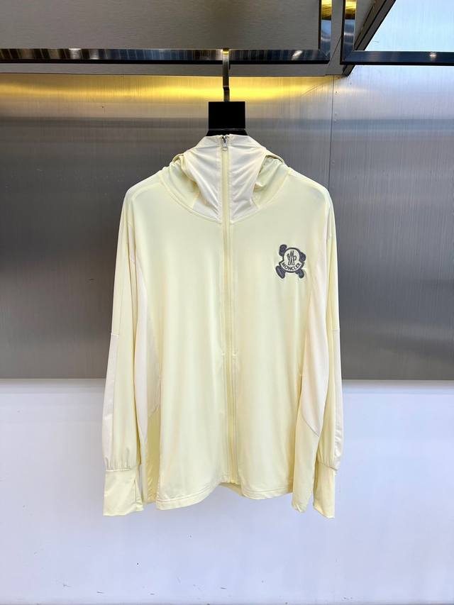 Moncler Men's Hooded Casual Jacket, Spring/Summer Thin Outerwear with Sun Prote