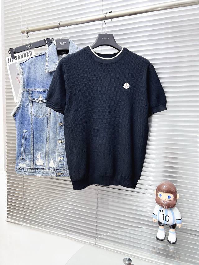 Moncler 25Ss New Knit Short-Sleeve T-Shirt, a super classic design, simple and w