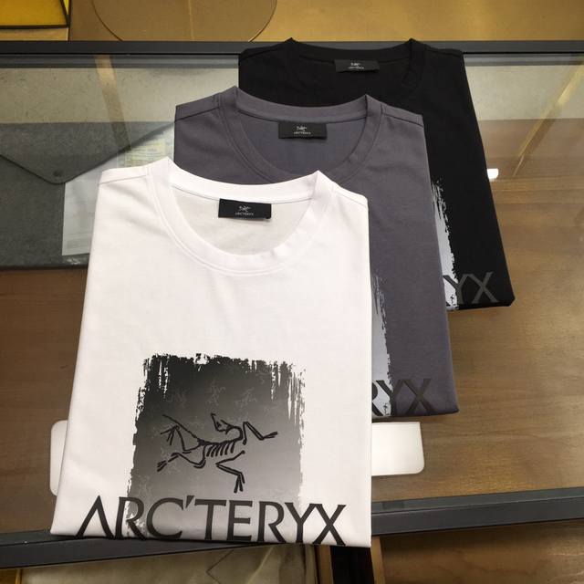 New Arrival 2025 Spring/Summer New Arrival - Latest Short-Sleeve Crew Neck T-Shi