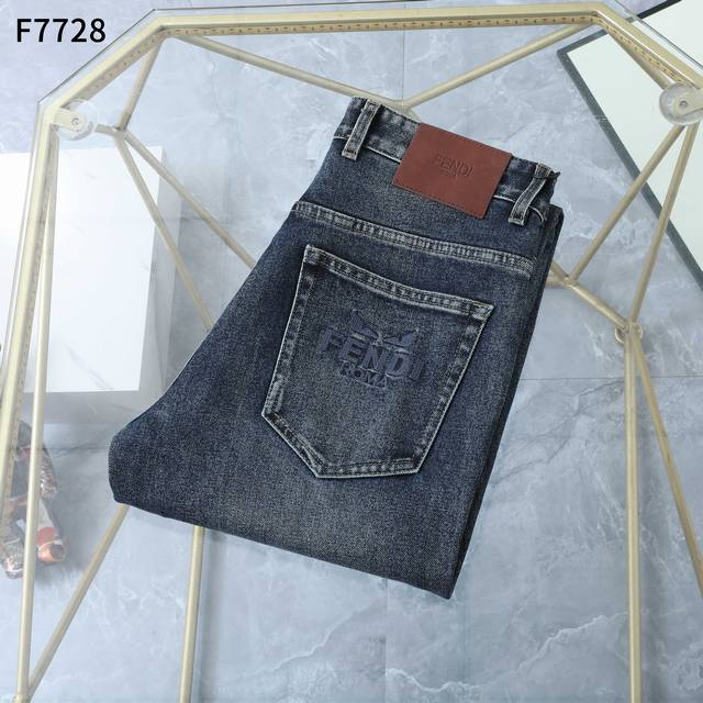 New Autumn/Winter Jeans Style Number: F7728 Sizes: 29-42 Business Fit: Slightly