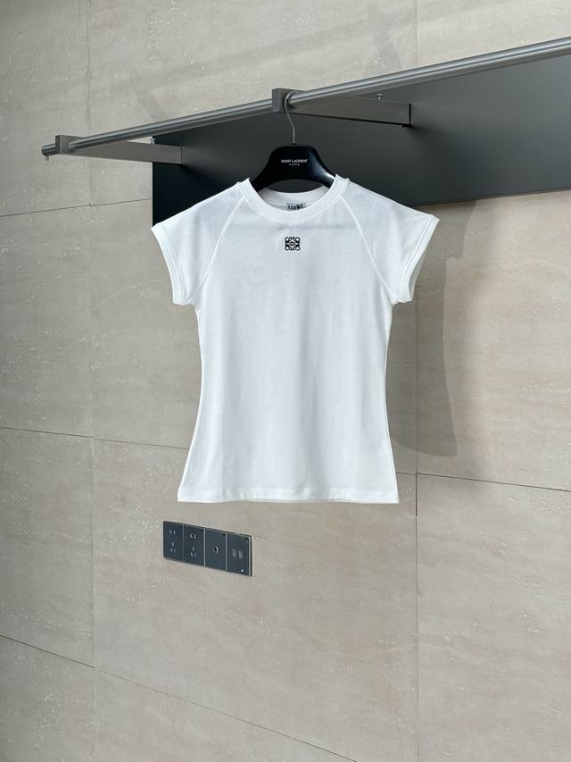 Loewe* 25Ss New Short-Sleeve T-Shirt with Embroidered Flutter Sleeves Custom-mad