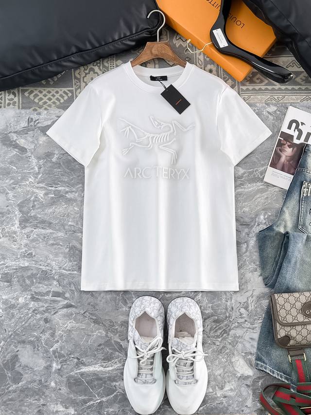 Arc'teryx 2025 Spring/Summer New Arrival - Fashionable Classic Crew Neck Short-