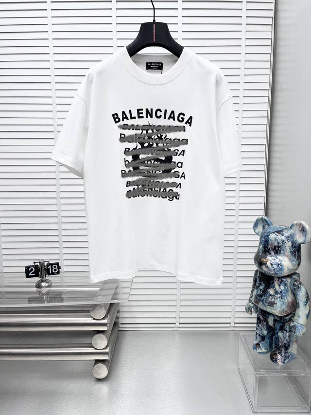 Balenciaga*25Ss New Classic Print Short-Sleeve T-Shirt, a celebrity-endorsed sty