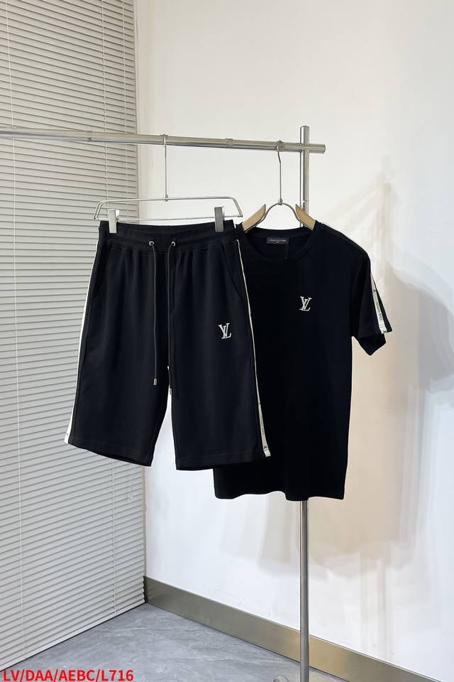 L716 Exclusive Louis Vuitton Spring/Summer new arrival suit, breathable, comfort