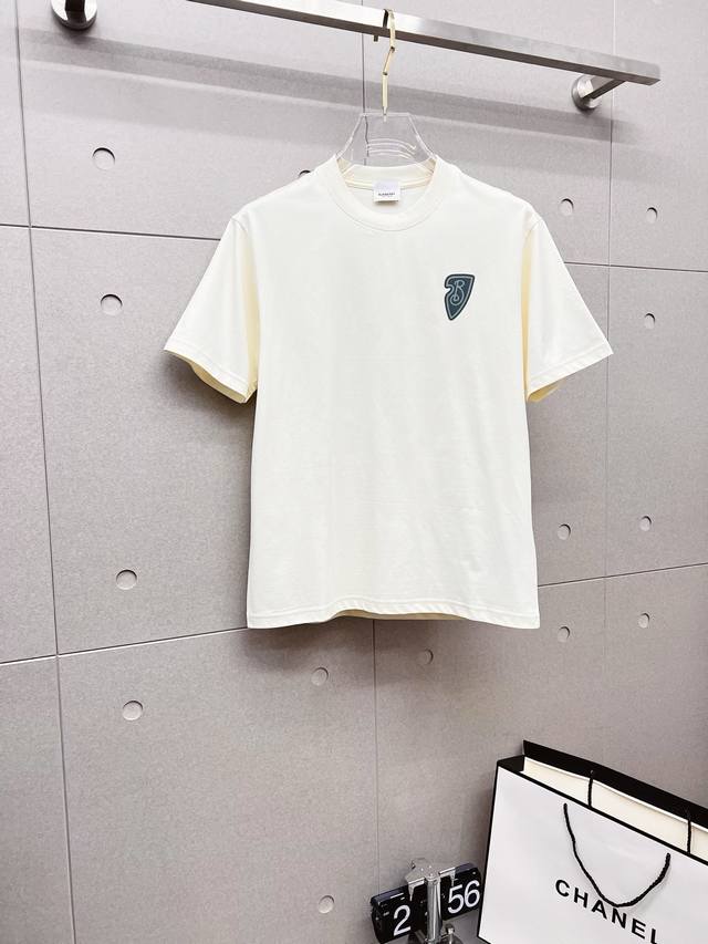 Burberry 2025 Spring/Summer new letter print crew neck short-sleeved top. Exquis