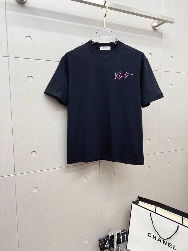 Valentino 2025Ss New Letter Print Crew Neck Short-Sleeve T-Shirt. Exquisitely d