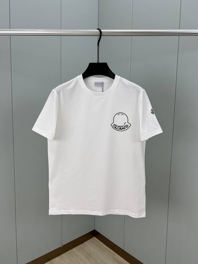Moncler 25 Summer New Arrival Color-Blocked Print Logo Short-Sleeve T-Shirt. The
