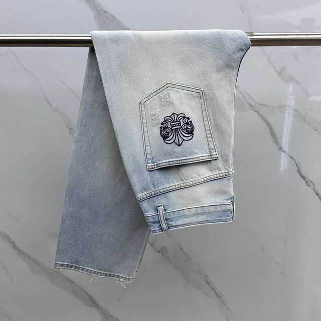 New wide-leg straight-leg jeans from Kejia, featuring a starry finish. Heavy-du