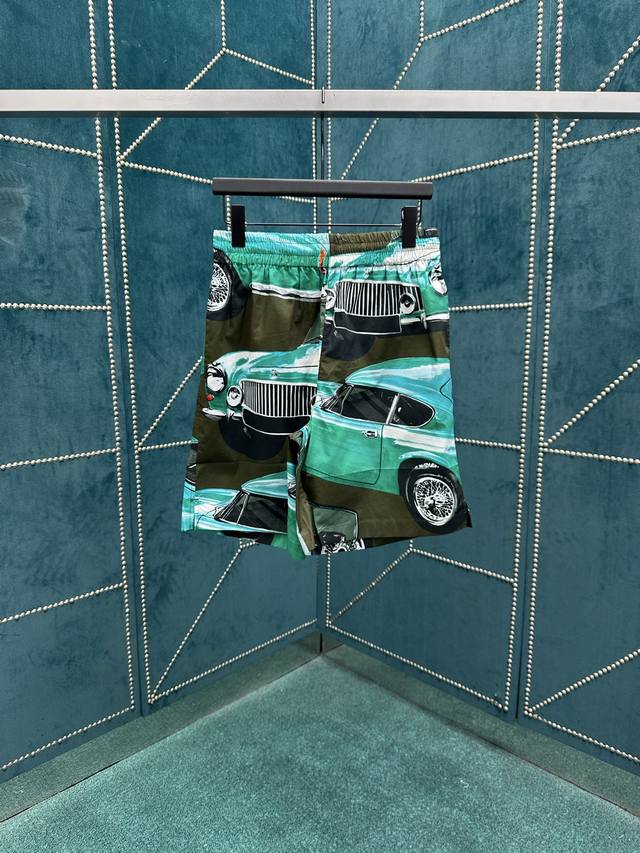 Burberry 25Ss new shorts, crafted from Italian fine cotton poplin. Adorned with