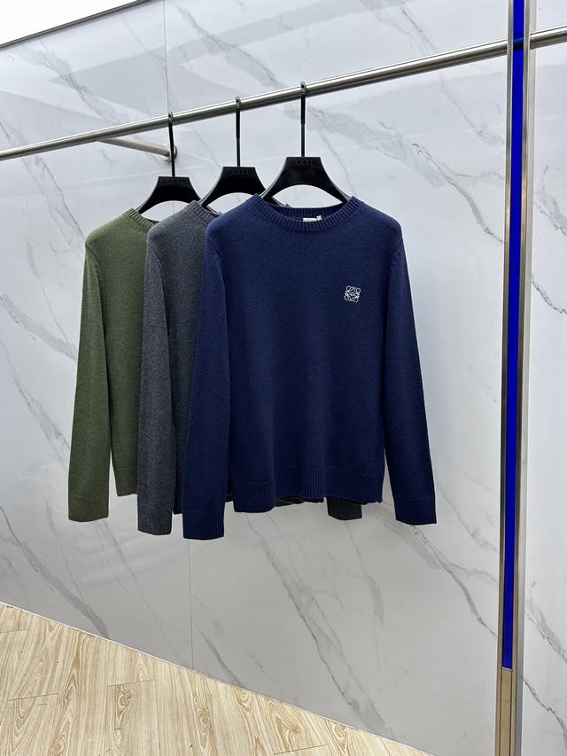 Loewe 2025 Autumn/Winter New Fashionable Crew Neck Knit Wool Sweater. The season