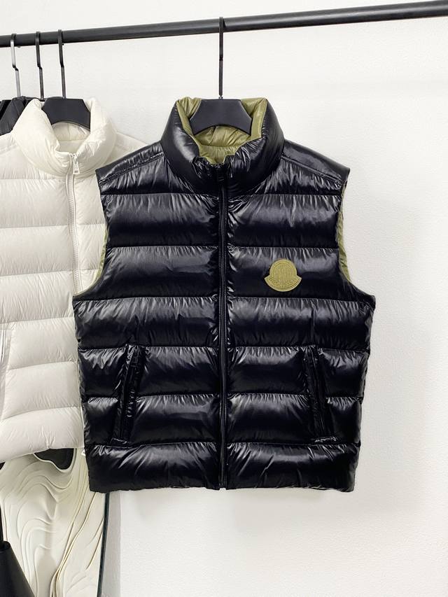 New Lookbook Released, Showcasing New York Street Fashion Trends. Limited Editi