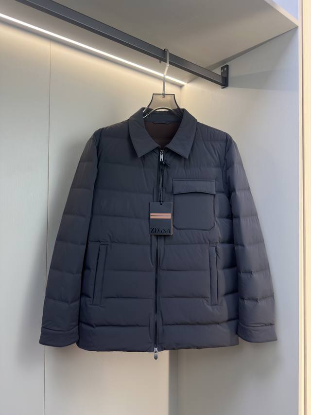 Zegna 2025 New Lapel Jacket This Zegna jacket features a classic lapel design. T