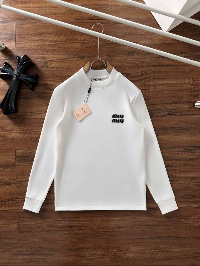 Miumiu 2025 Autumn/Winter New Fashion Casual Long-Sleeve T-Shirt, made from sele
