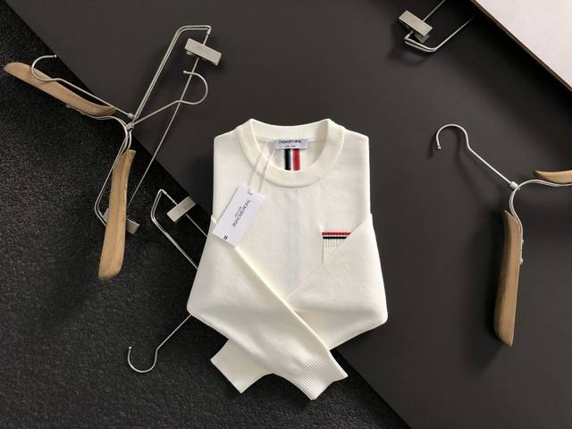 Tb* Fitted Size M-Xxxl 2025 Autumn/Winter Trendy Knitwear. Featuring jacquard po