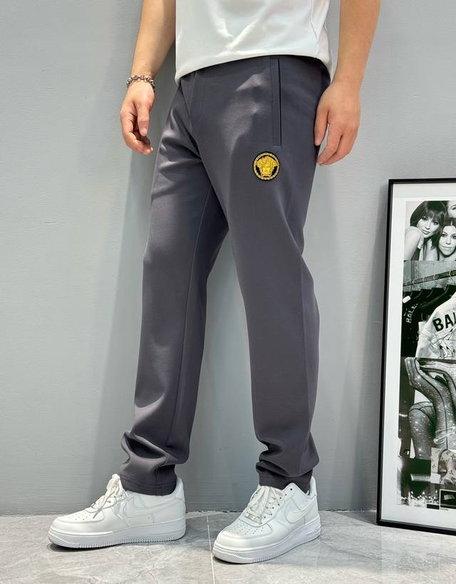 Versac*Medusa 2025 Autumn/Winter New Casual Pants. Elastic drawstring waist. Sid