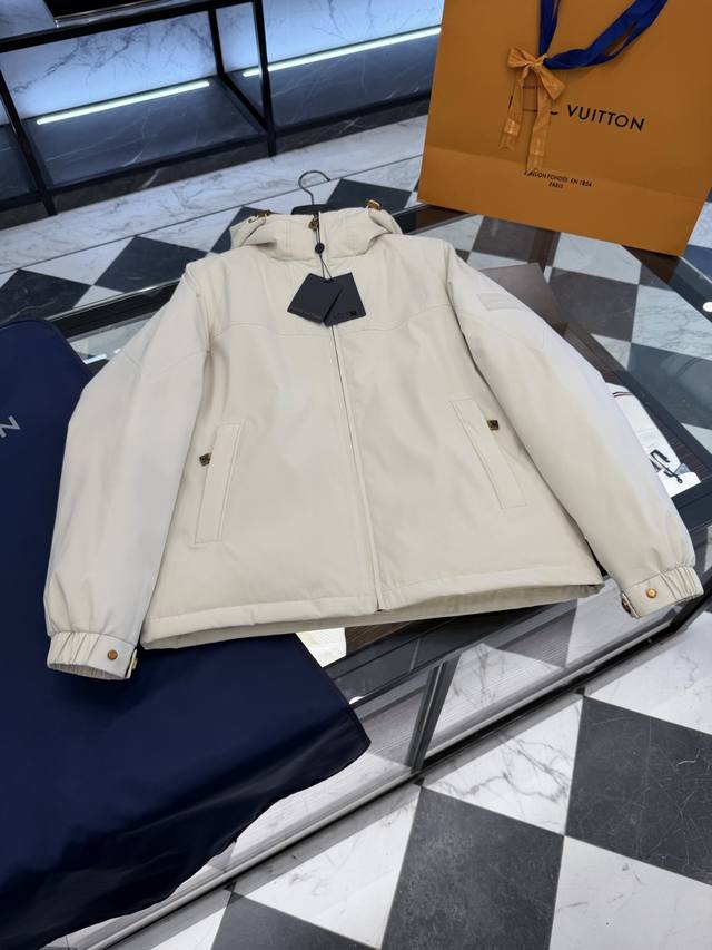 Louis Vuitton Lv patchwork Monogram new 3D jacquard hooded down jacket. More det