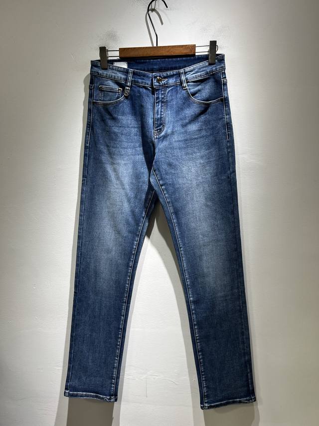 Burber*Y 2025 Autumn/Winter New Arrival Men's High-End Casual Versatile Jeans! F