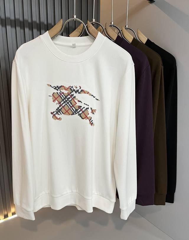 Bur*Erry 2025 Autumn/Winter New Men's Long-Sleeved Base Layer, featuring the bra