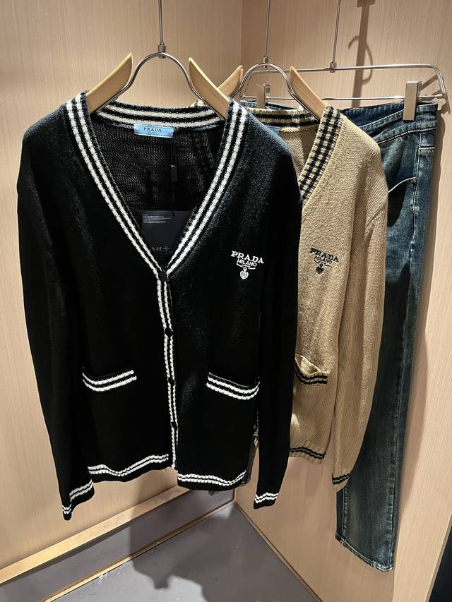 prad*A 2025 Autumn/Winter New Men's Knitted Wool Cardigan, the latest exclusive