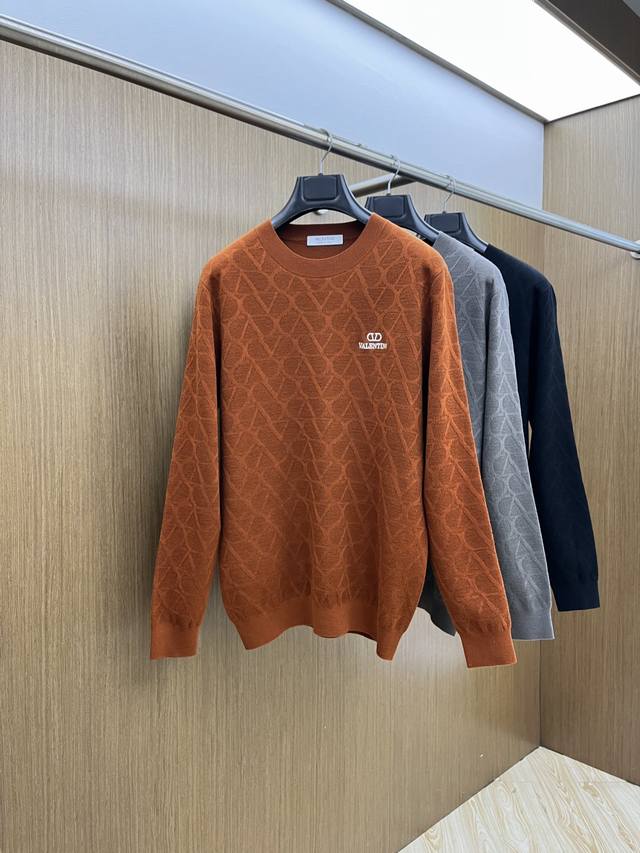 Autumn/Winter Vltn 2540 New Long-Sleeved Crew Neck Sweater with Embroidered Log