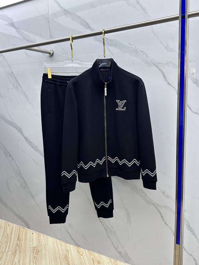 Lv Louis Vuitton 2025 Autumn/Winter New Men's Casual Zipper Stand Collar Suit, m