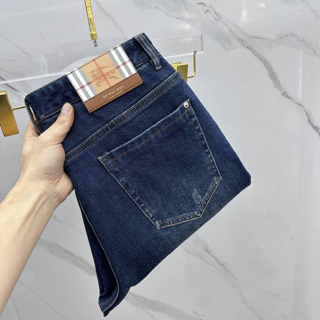Burberry high-end custom-made 2025 Fall/Winter latest denim jeans, available in