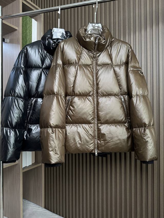 Prada down jacket 25Fw Autumn/Winter new down jacket, made with imported fabric