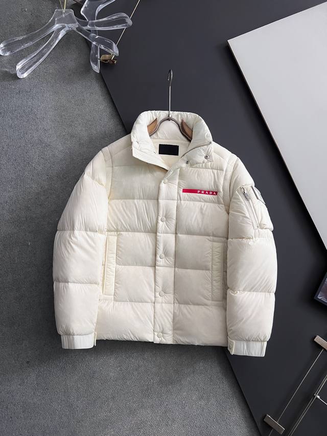 prad* Taiwan Trading Company Goods. 2025 Autumn/Winter New Arrival pr*Da Re-Nylo