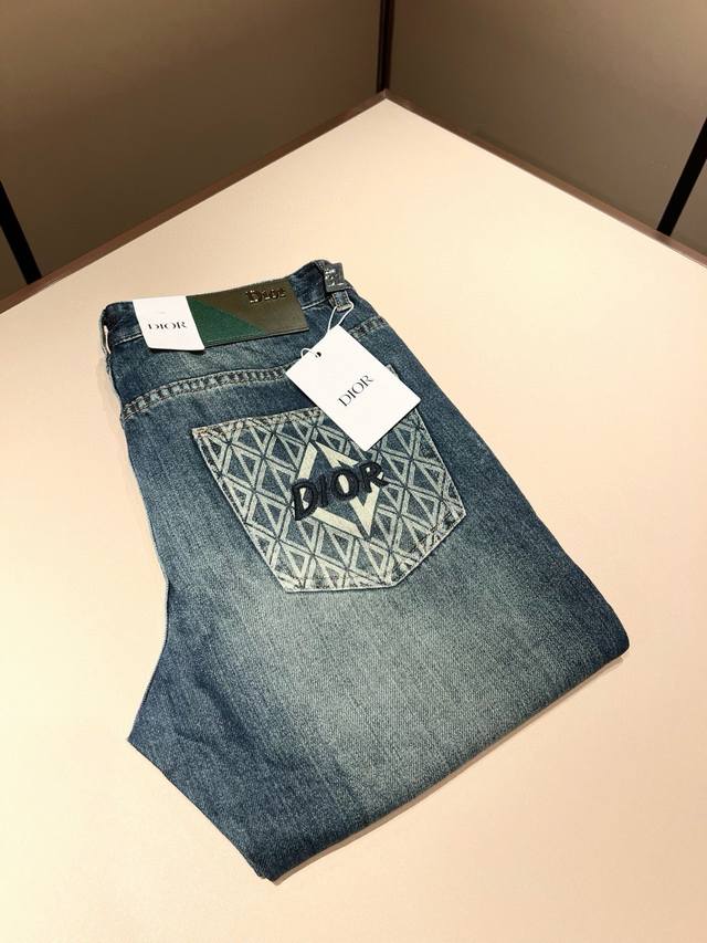 Dio*R 2025 Autumn/Winter Men's Washed Slim Leg Jeans! High-quality goods from a