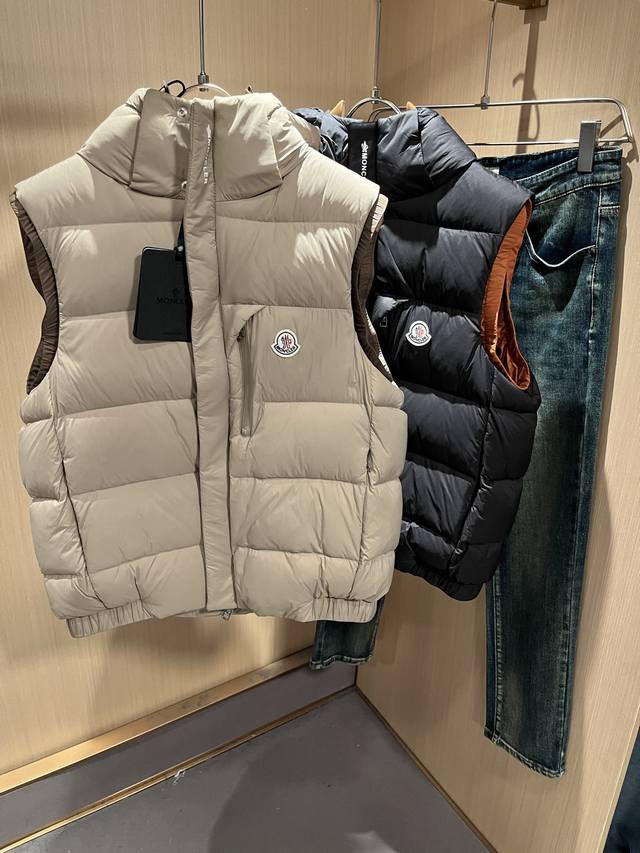 Mon*Ler 2025 Autumn/Winter New Unisex Down Vest! The year's grand finale... A cl