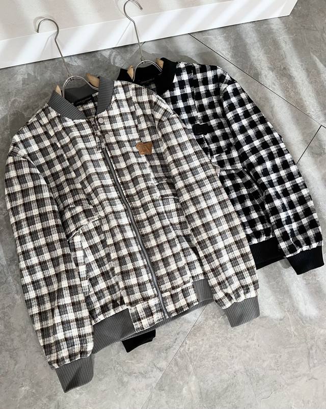 Louis Vuitton*On 2025 Autumn/Winter New Luxury Unisex Jacket! The new high-end o