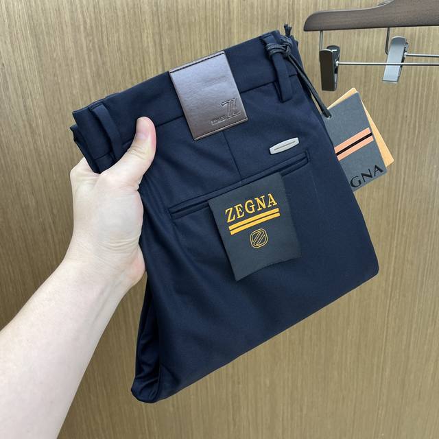 Autumn/Winter Zz 2540Ss New Autumn/Winter Arrival, Available on Official Website