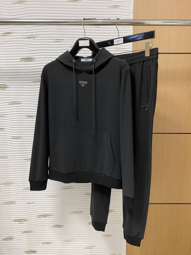 Prada 25th Anniversary Newest Cardigan Set Latest and Top-Tier Classic Embroide