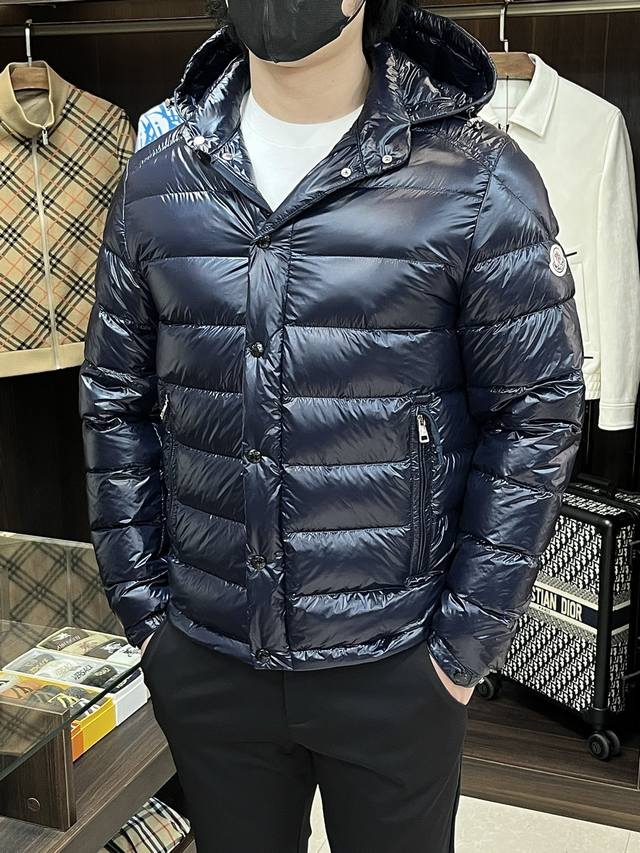 Featured Moncler 2025 latest fashion designer down jacket, a top-selling light