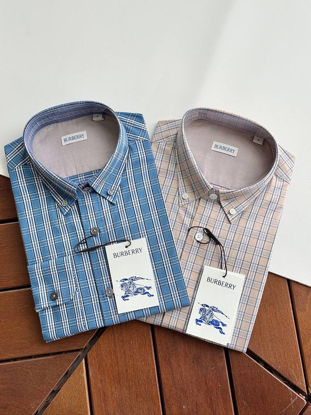 Your favorite Burberry yarn-dyed check shirt is here! A gentleman's top choice!