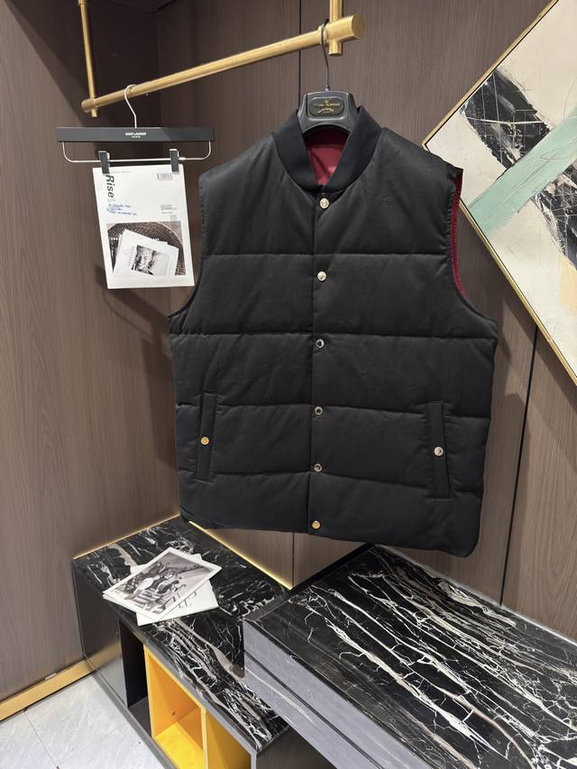 Dg25S New Casual Reversible Down Sleeveless Vest, Sizes M-2XL DDD